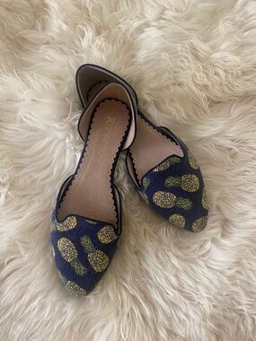 Navy Blue Pineapple Print Pointed Toe Flats